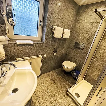 1 In Ruhigem Haus By Interhome Daire *